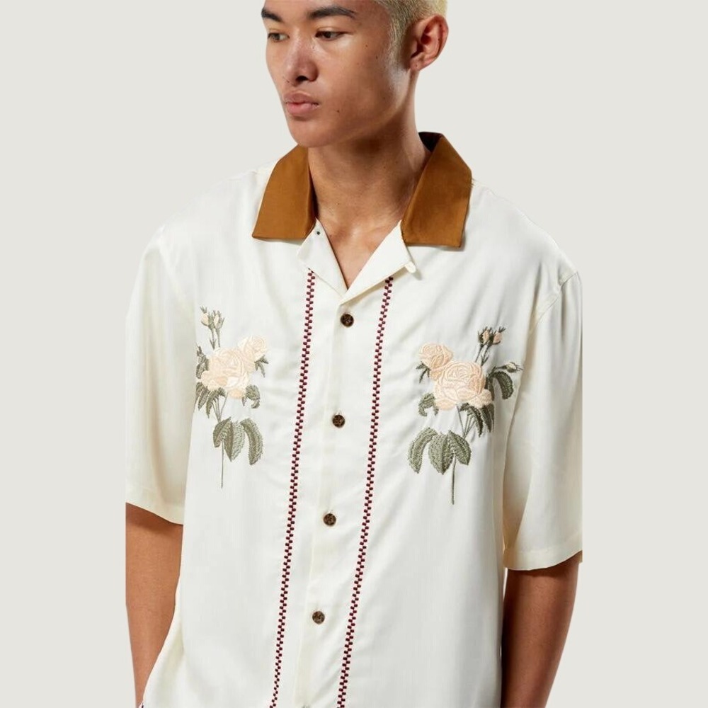 PacSun Mens Shirt Large Off White Cotton Floral Rose Embroidered Corduroy Collar